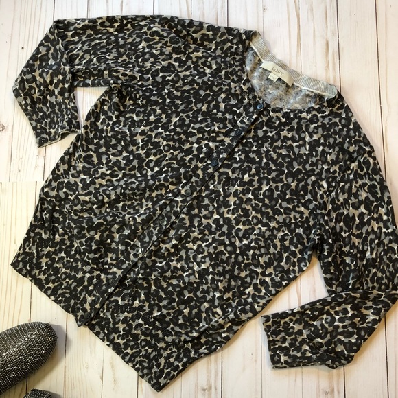 Ann Taylor LOFT Cardigan - Picture 1 of 3